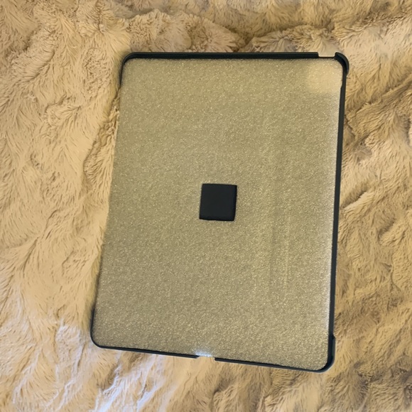 Brand new MOKO IPad case for a IPad Pro 12.9 2020 or newer - Picture 3 of 11